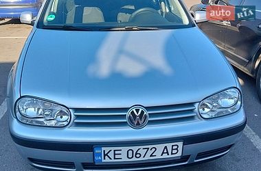 Хэтчбек Volkswagen Golf 2001 в Кривом Роге