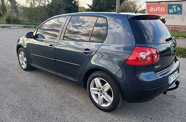 Хэтчбек Volkswagen Golf 2007 в Калуше