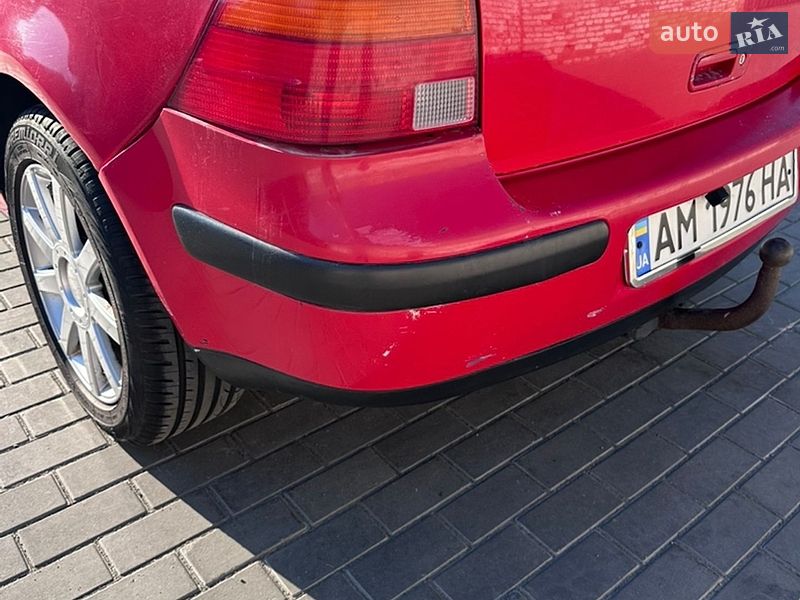 Хетчбек Volkswagen Golf 1998 в Малині