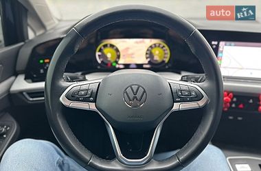 Универсал Volkswagen Golf 2023 в Львове