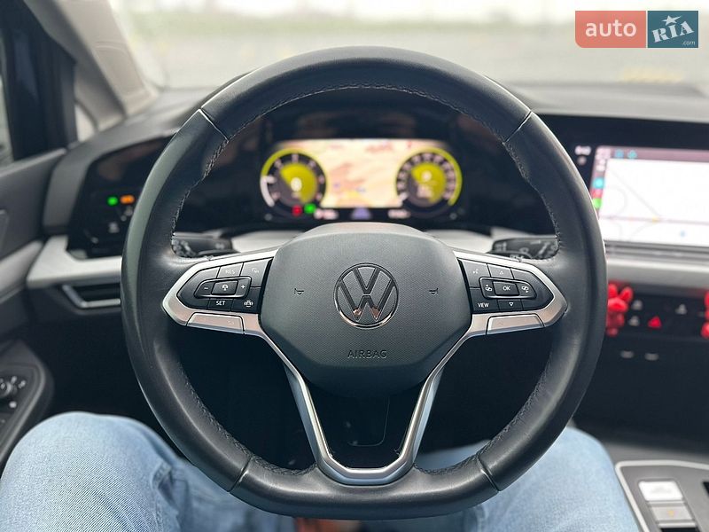 Универсал Volkswagen Golf 2023 в Львове