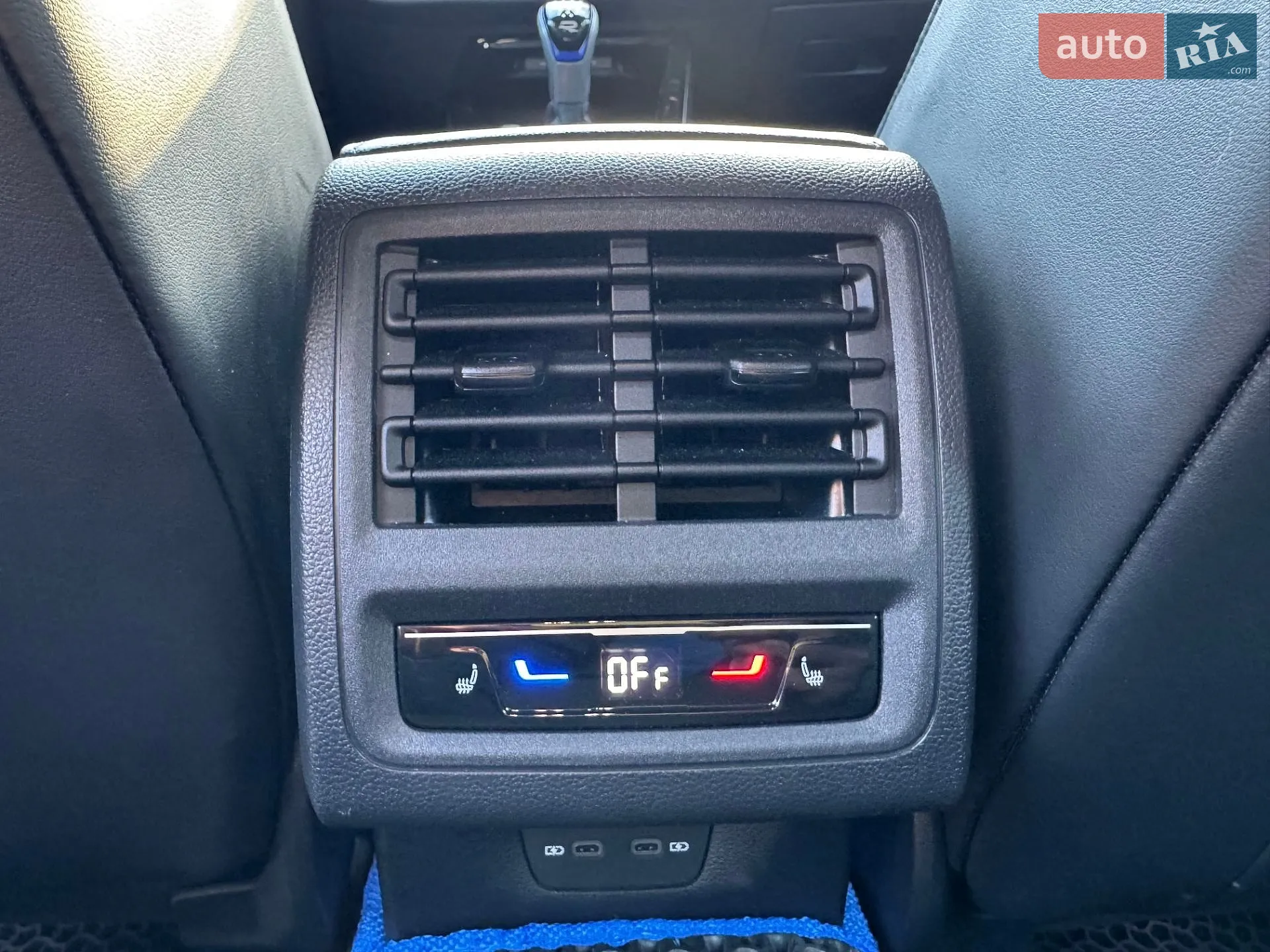 2023 Volkswagen Golf R - мініатюра 13