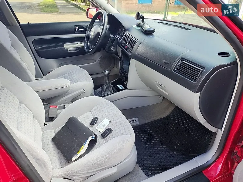 Volkswagen Golf 2003 VIN WVWZZZ1JZ3W476700 фото оголошення 10 з 56