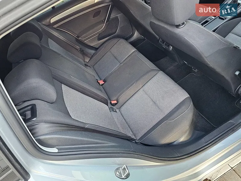 Volkswagen Golf 2016 VIN WVWZZZAUZGP596289 фото оголошення 27 з 70