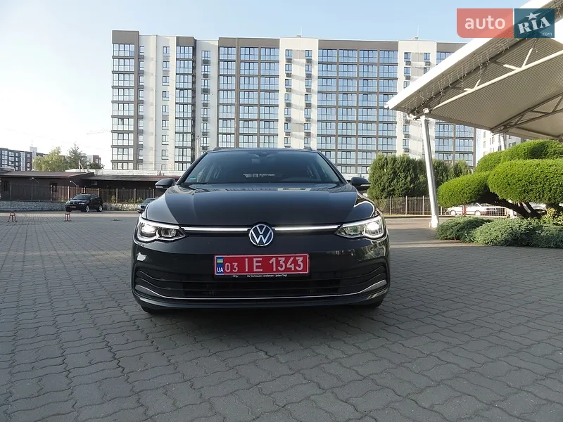 Volkswagen Golf 2023