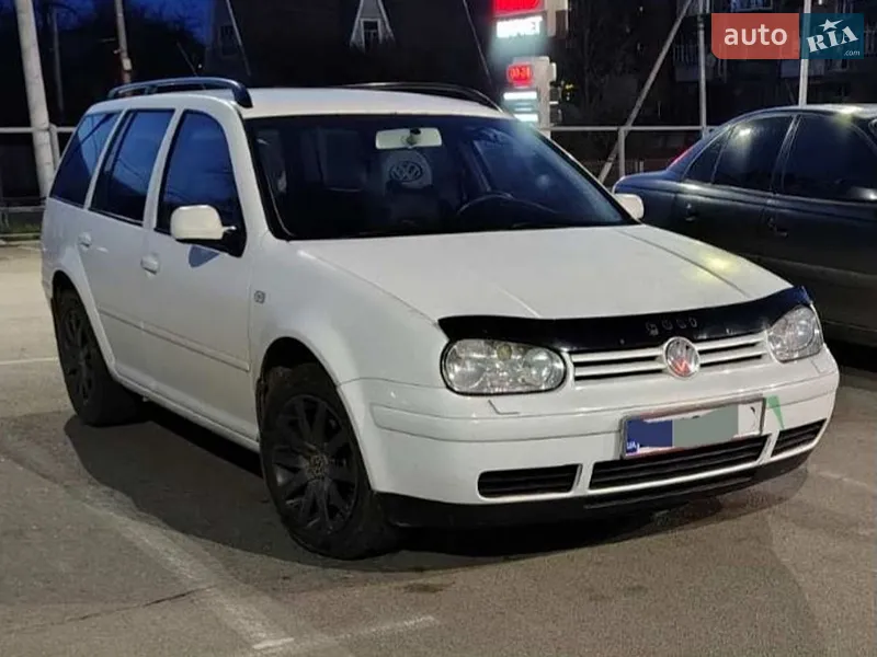 Volkswagen Golf