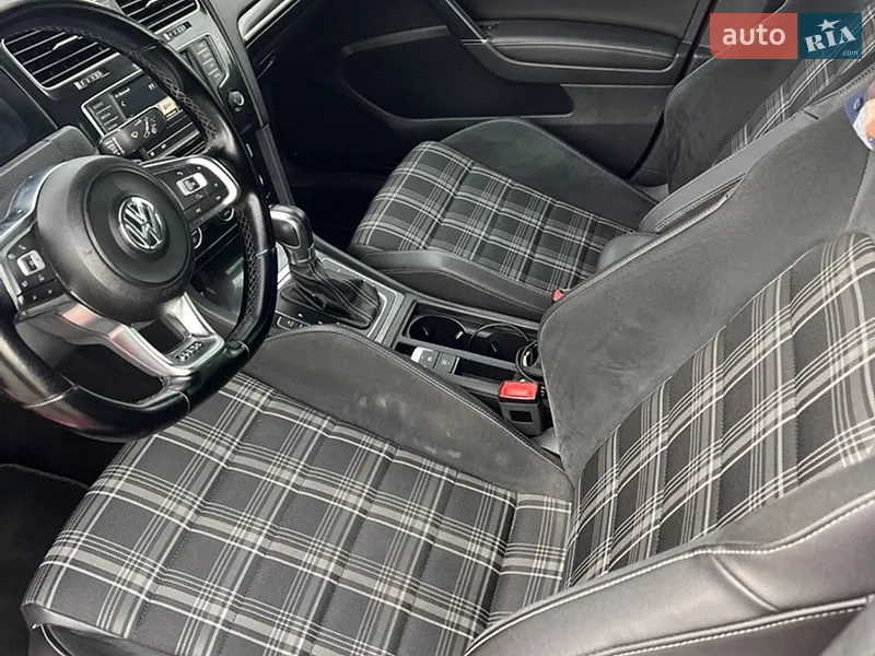 Volkswagen Golf 2016 VIN WVWZZZAUZHW073970 фото оголошення 16 з 55