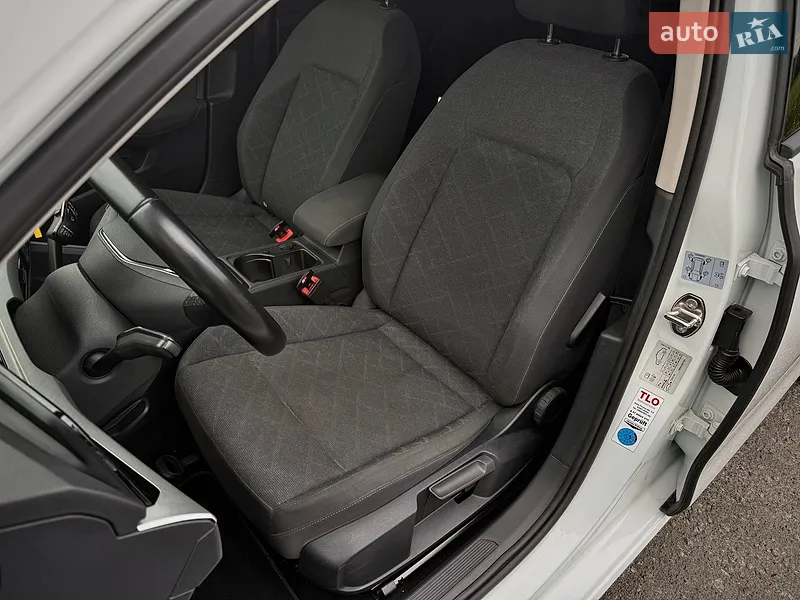 Volkswagen Golf 2021 VIN WVWZZZCDZMW522755 фото оголошення 25 з 77