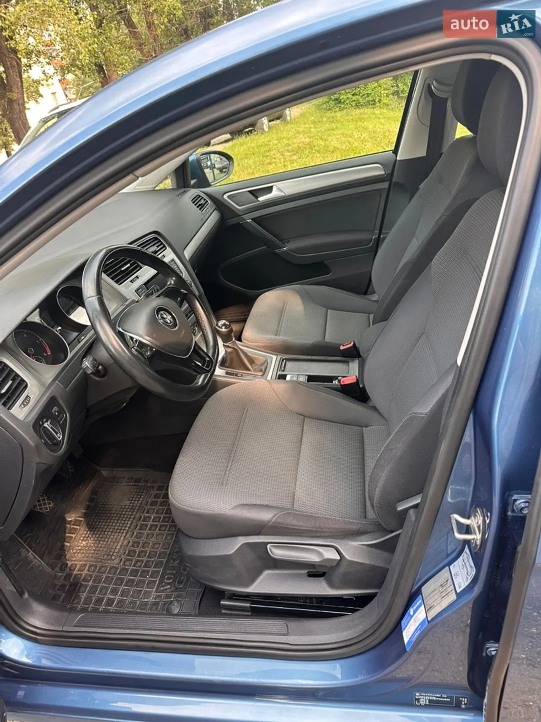 Volkswagen Golf 2015 VIN WVWZZZAUZFP063632 фото оголошення 10 з 19