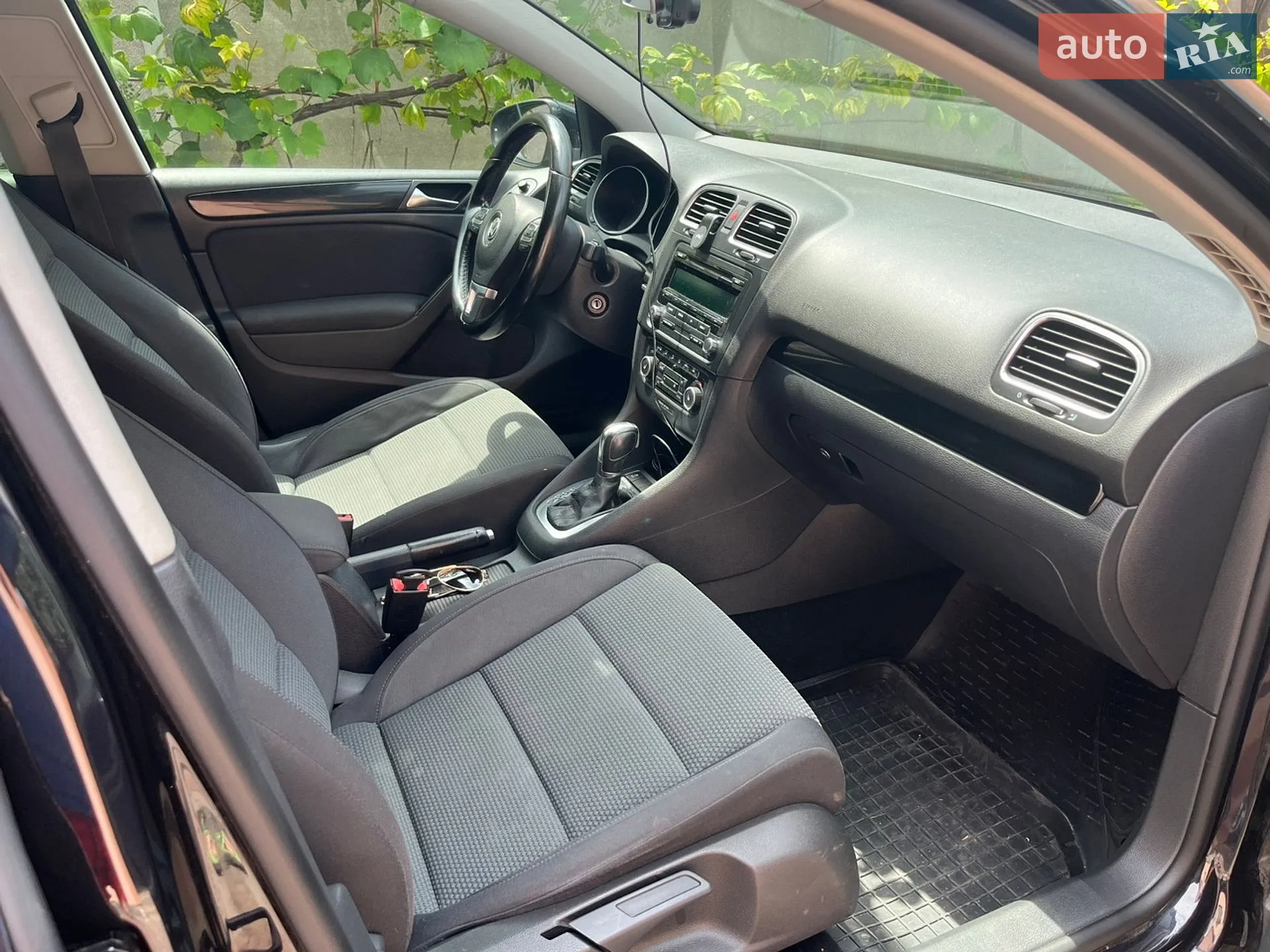 Volkswagen Golf 2012 VIN WVWZZZ1KZCW320382 фото оголошення 4 з 5