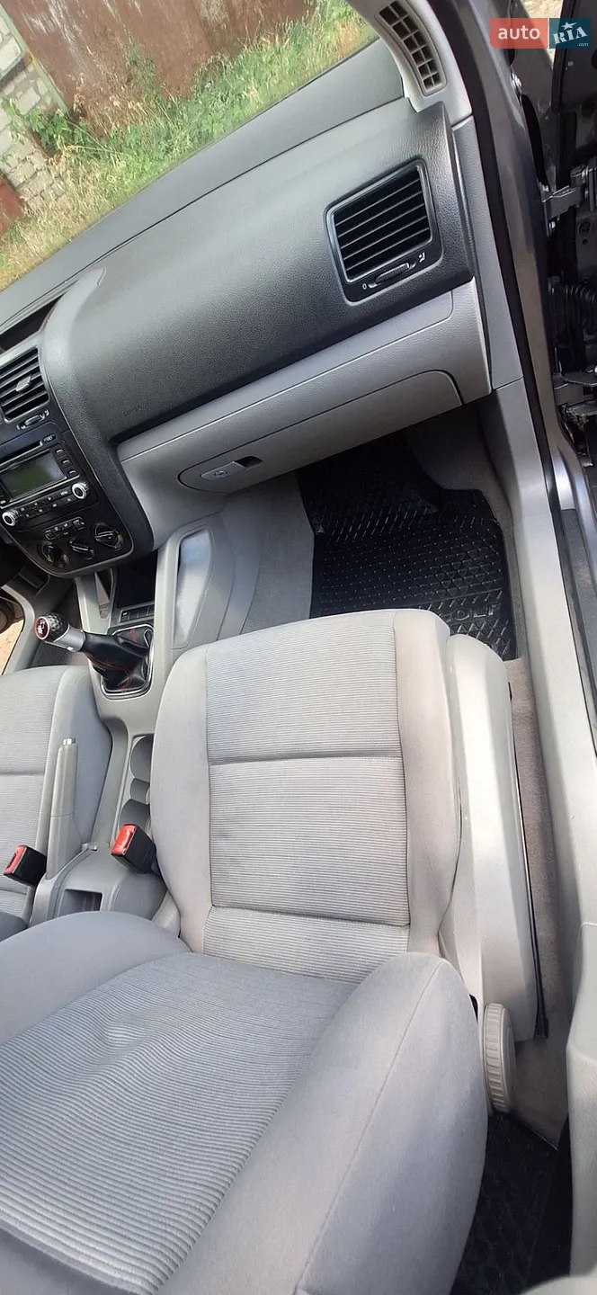 Volkswagen Golf 2005 VIN WVWZZZ1KZ6W065299 фото оголошення 25 з 30