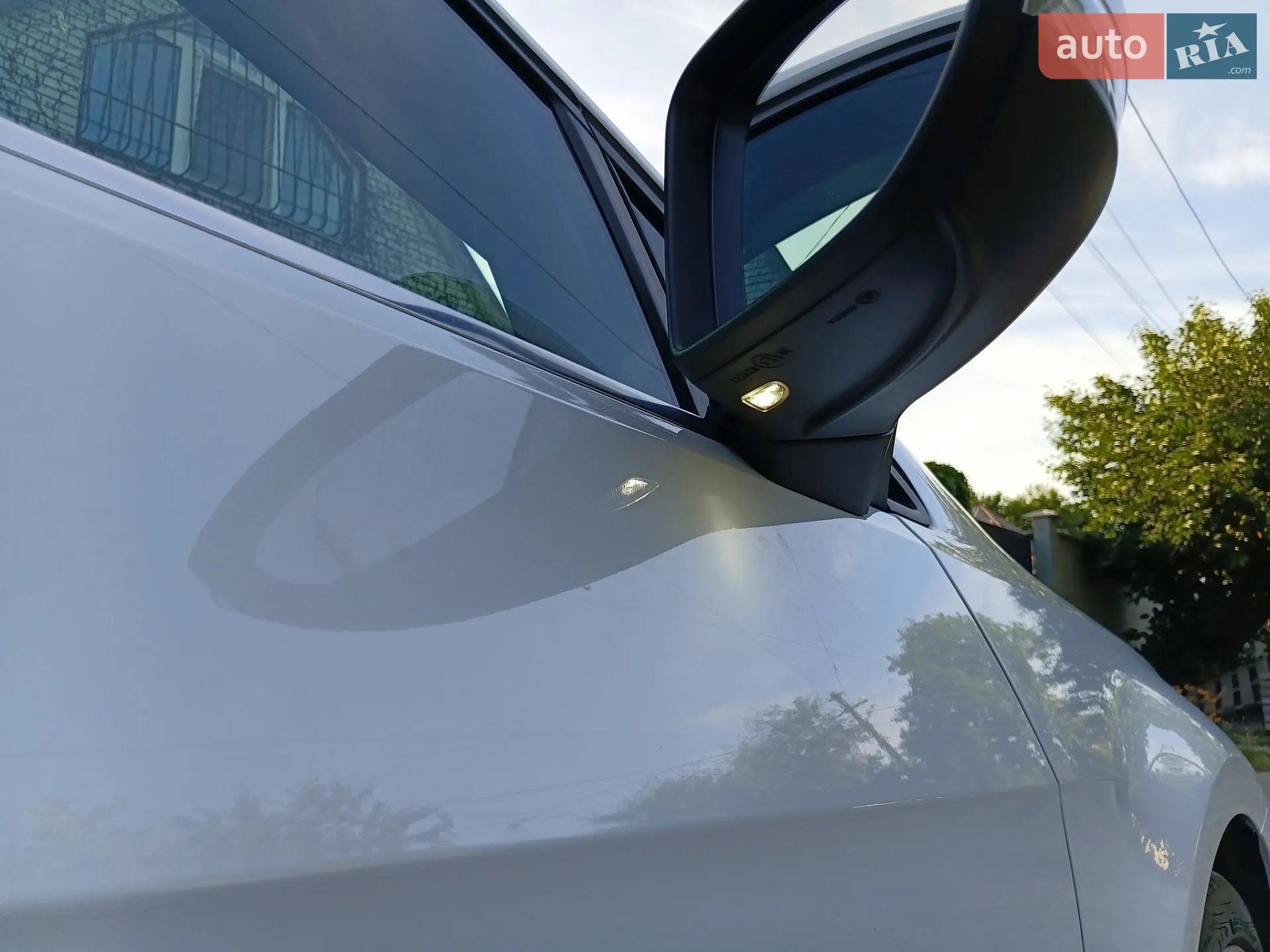 Volkswagen Golf 2016 VIN WVWZZZAUZGP634552 фото оголошення 16 з 29