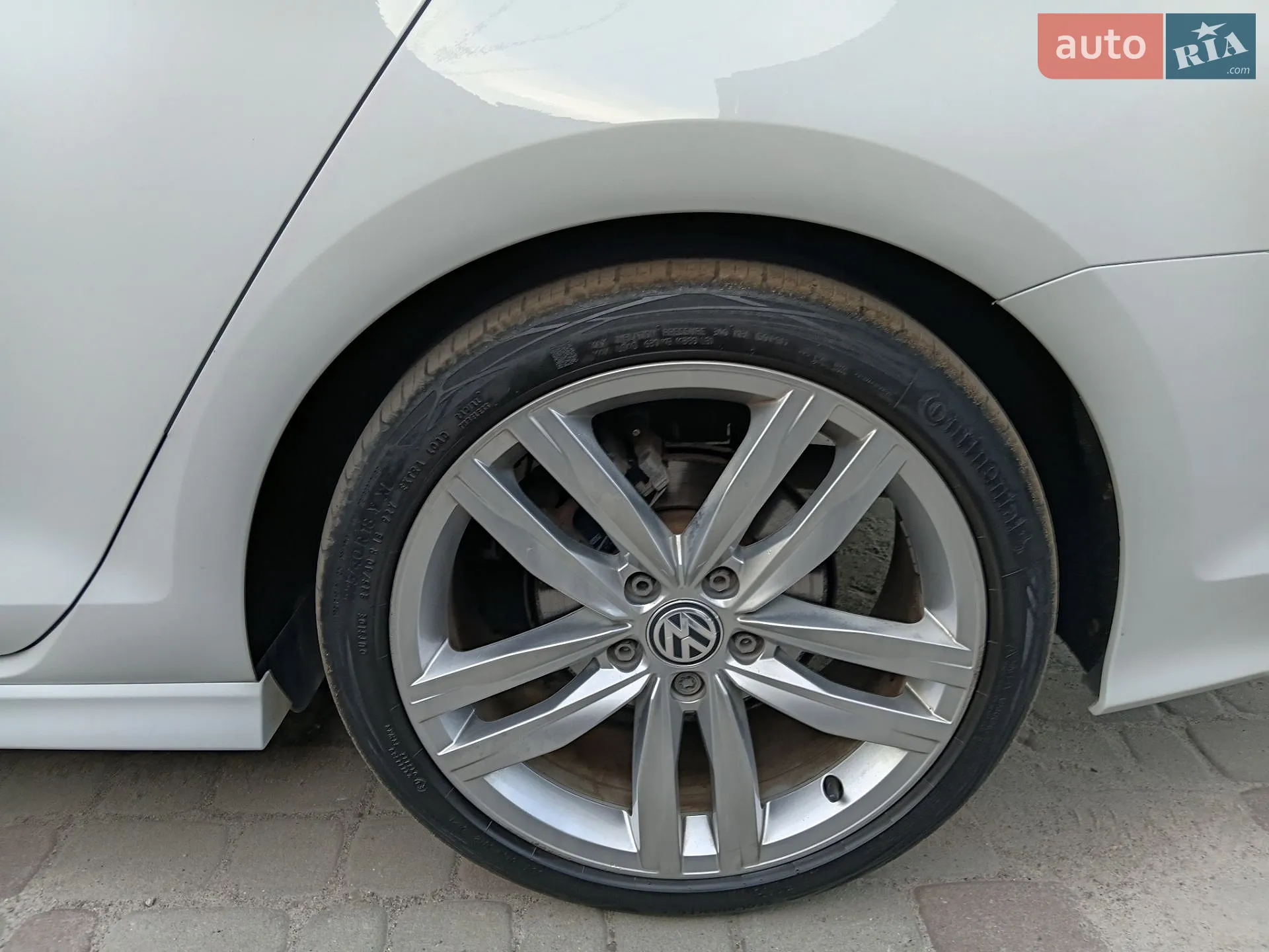 Volkswagen Golf 2016 VIN WVWZZZAUZGP634552 фото оголошення 23 з 29