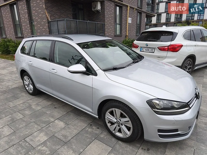 Volkswagen Golf 2015 VIN WVWZZZAUZFP588111 фото оголошення 2 з 58