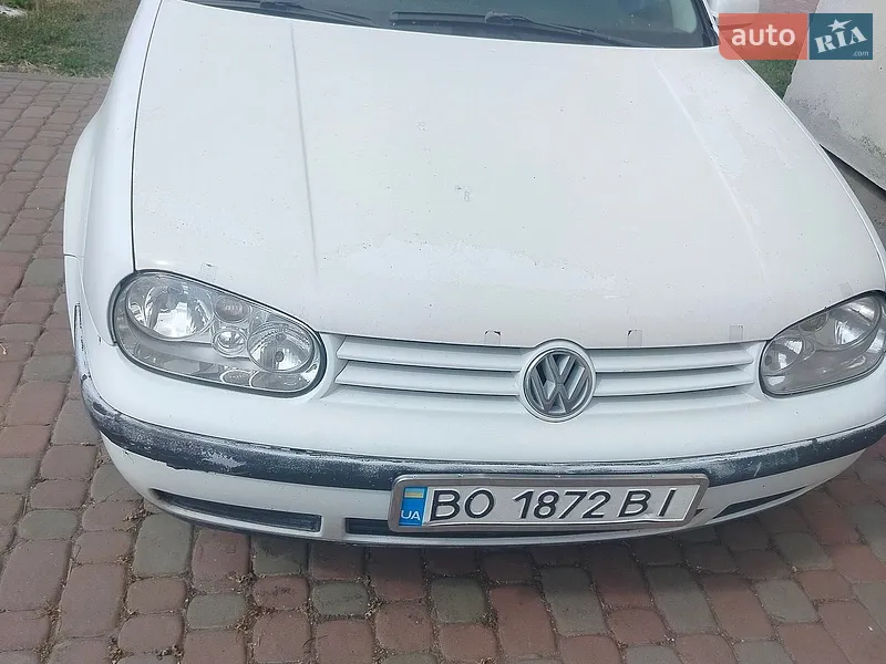 Volkswagen Golf 2001