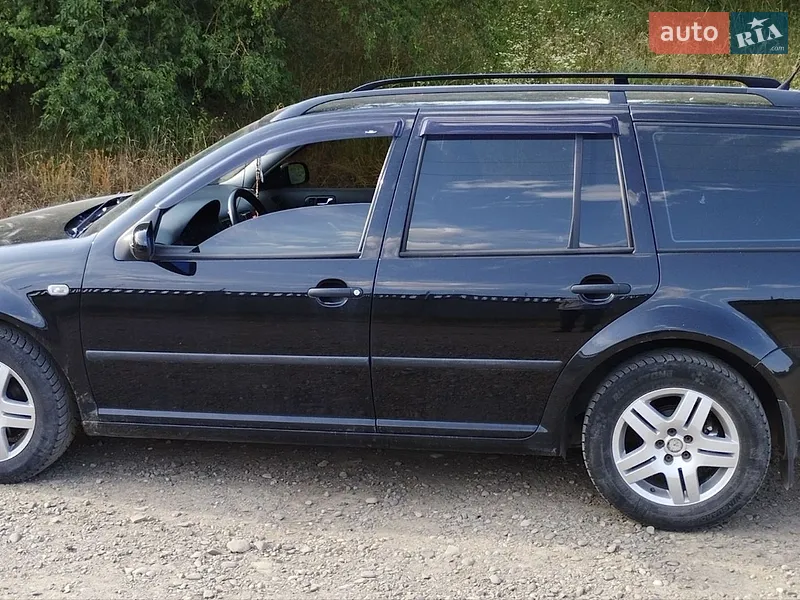 Volkswagen Golf 2002