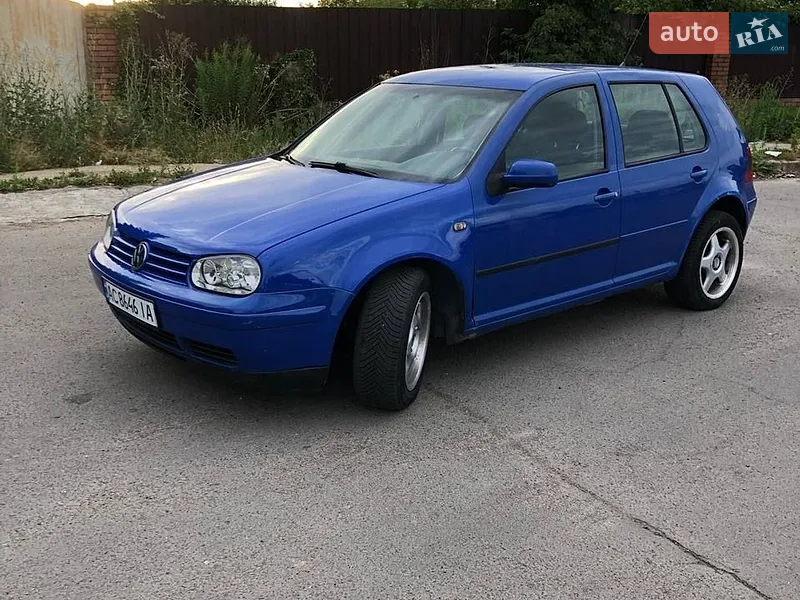 Volkswagen Golf