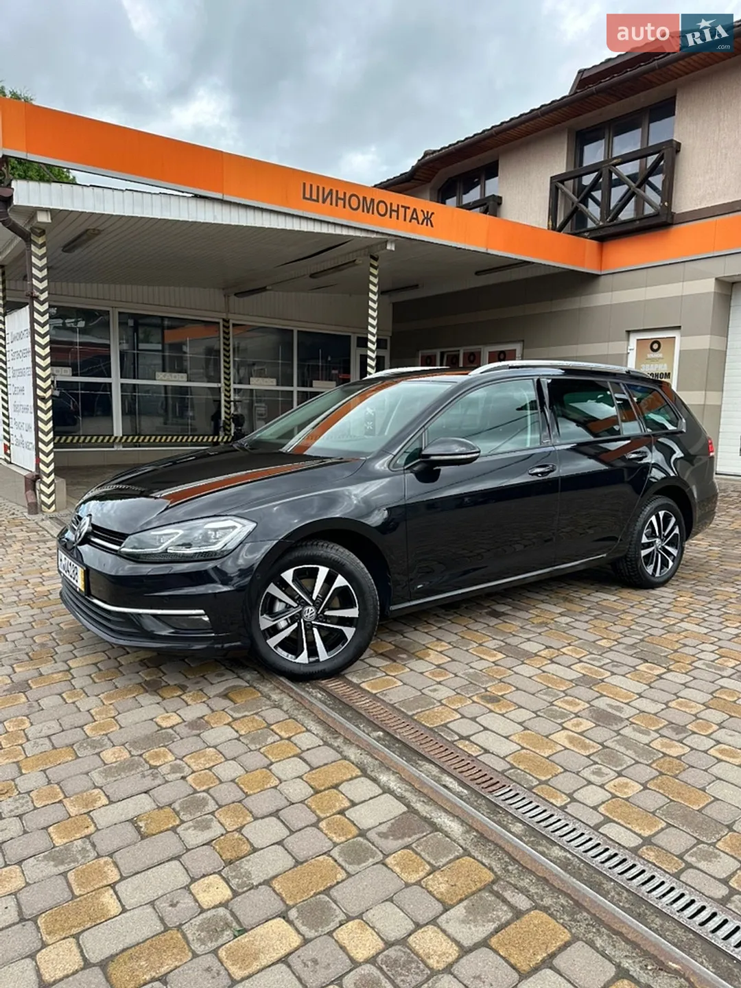 Volkswagen Golf 2021 VIN WVWZZZCDZMW522755 фото оголошення 2 з 20