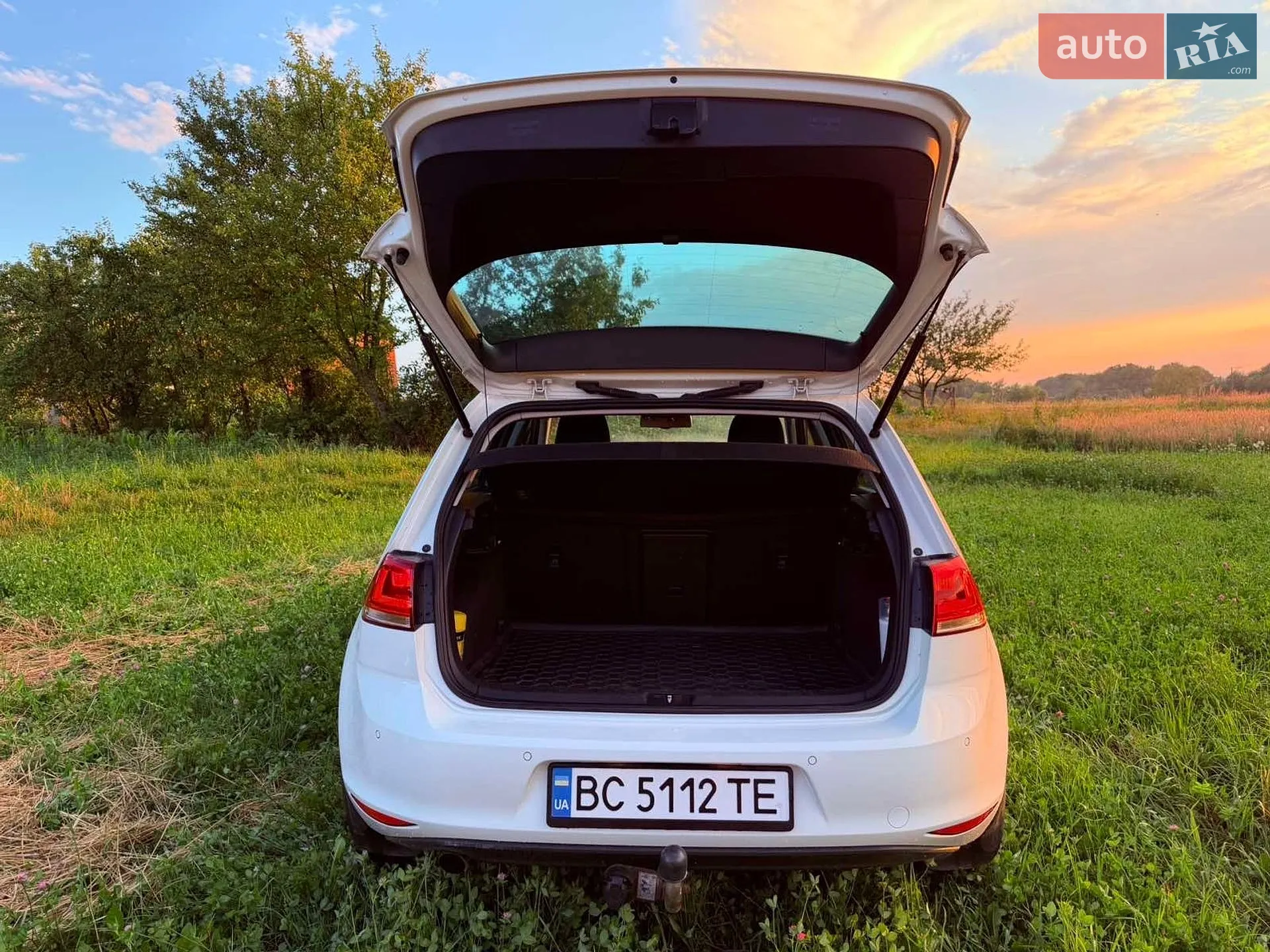 Volkswagen Golf 2013 VIN WVWZZZAUZEW014826 фото оголошення 10 з 16