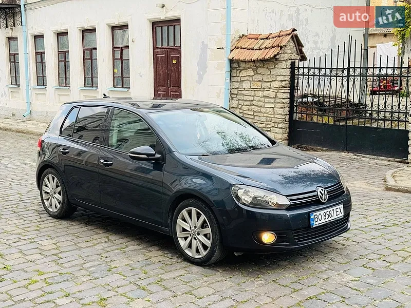 Volkswagen Golf