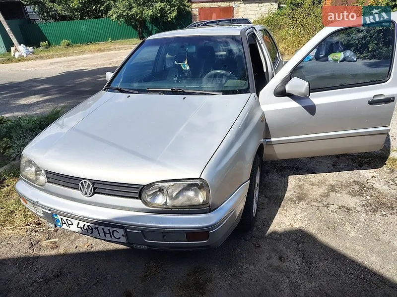 Volkswagen Golf 1998