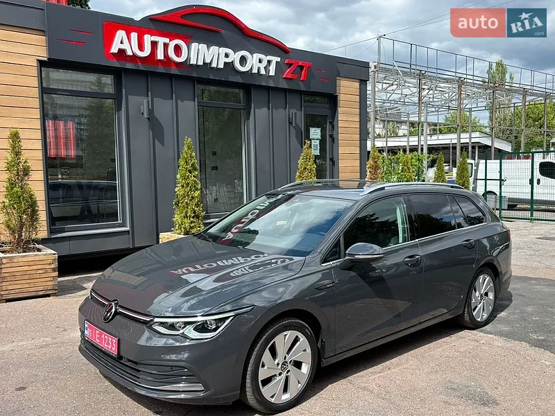 Volkswagen Golf 2023