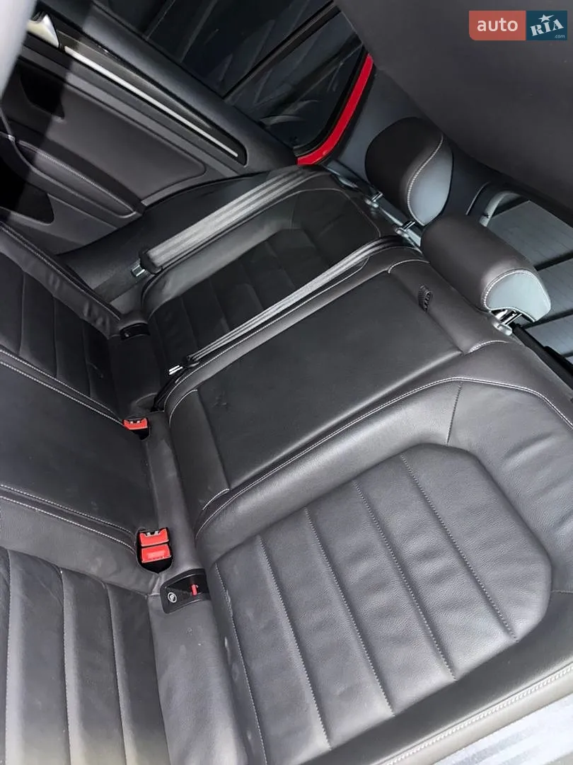 2016 Volkswagen Golf R - мініатюра 11