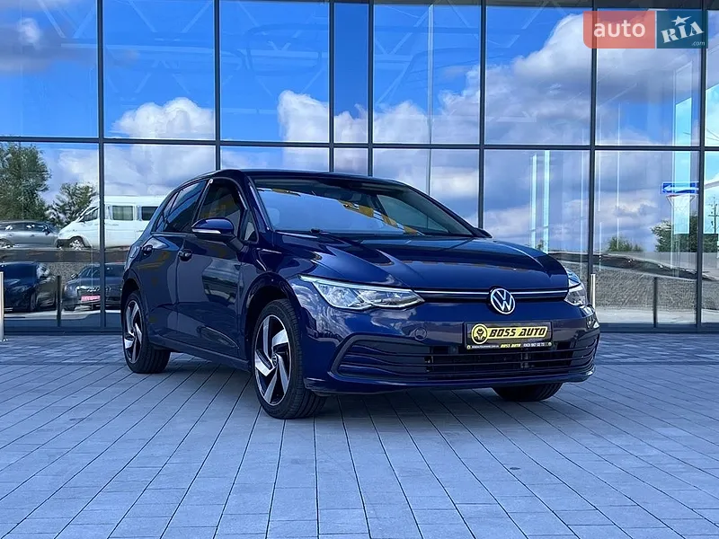 Volkswagen Golf 2021