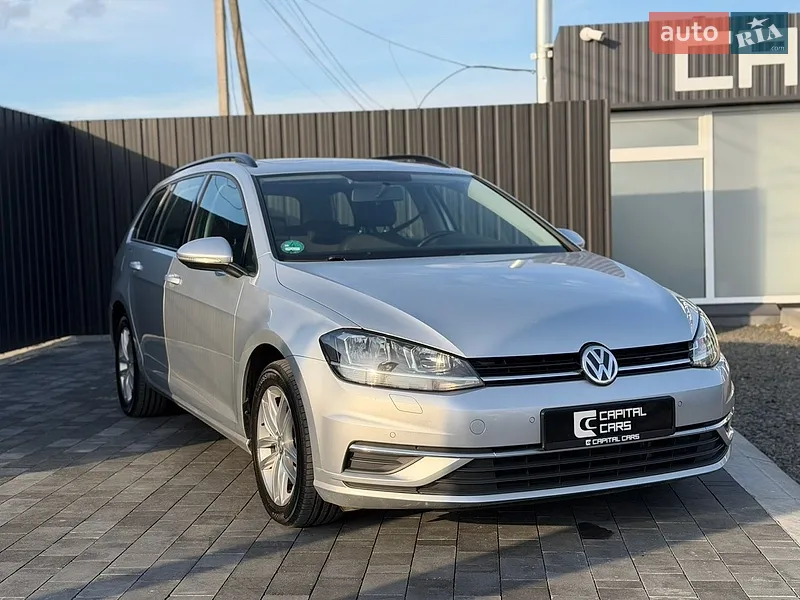 Volkswagen Golf 2020