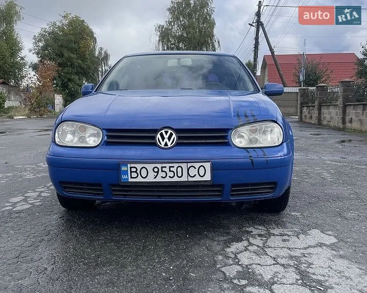 Volkswagen Golf