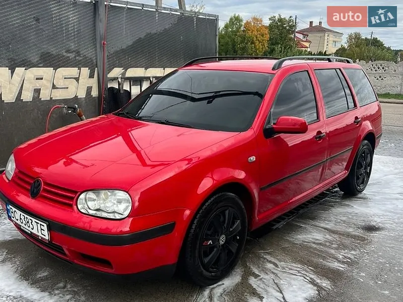 Volkswagen Golf 2004
