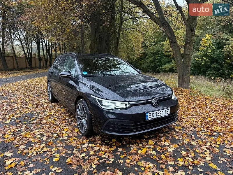 Volkswagen Golf 2021