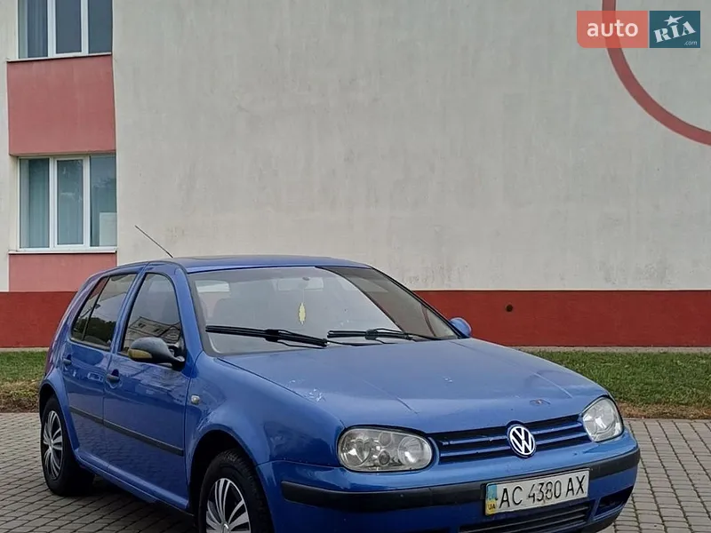 Volkswagen Golf