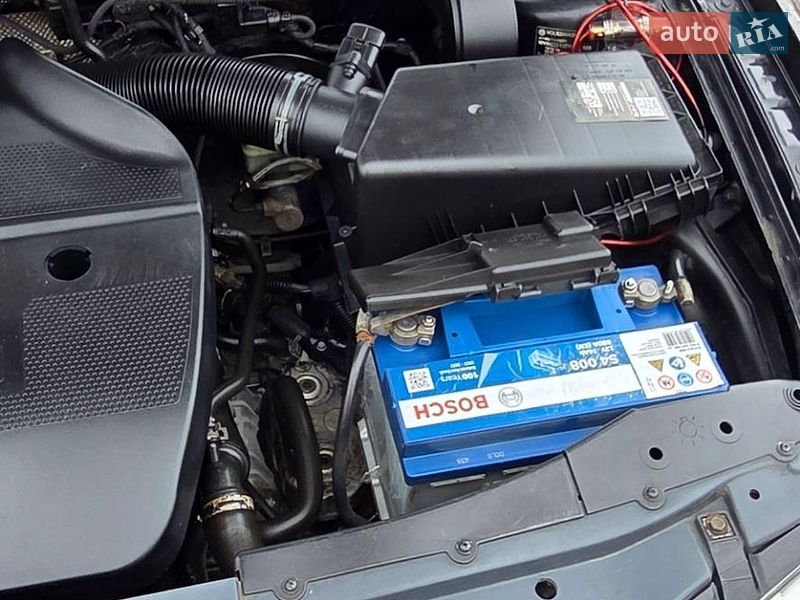 Хэтчбек Volkswagen Golf 1999 в Черновцах