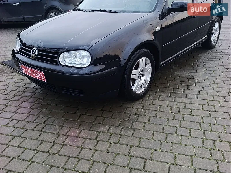 Volkswagen Golf
