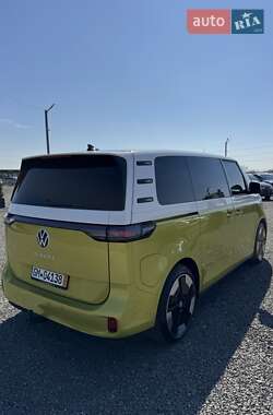 Минивэн Volkswagen I.D. Buzz 2023 в 