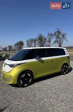 Минивэн Volkswagen I.D. Buzz 2023 в 