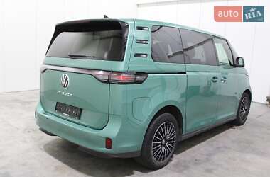 Минивэн Volkswagen I.D. Buzz 2023 в 