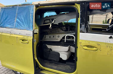 Минивэн Volkswagen I.D. Buzz 2023 в 
