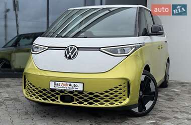 Минивэн Volkswagen I.D. Buzz 2023 в 
