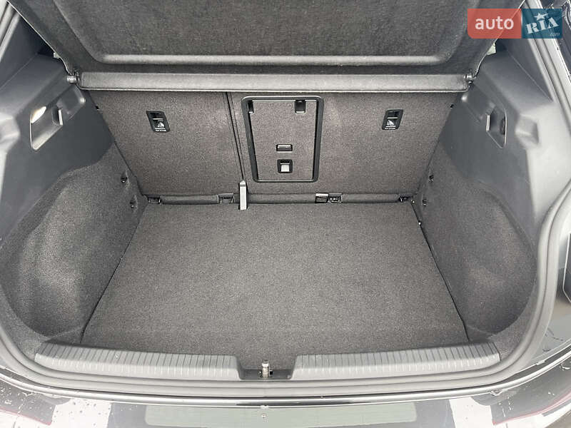 Хетчбек Volkswagen ID.3 2020 в Харкові