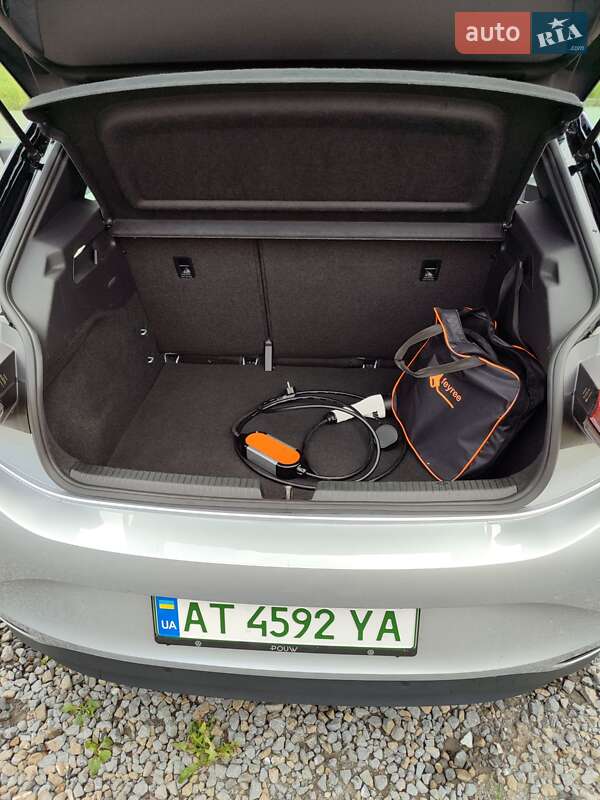 Хэтчбек Volkswagen ID.3 2020 в Долине