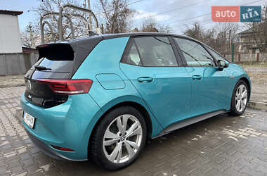 Хетчбек Volkswagen ID.3 2022 в Кіцмані