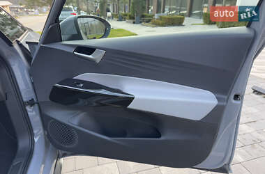 Хэтчбек Volkswagen ID.3 2021 в 