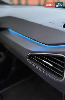 Хэтчбек Volkswagen ID.3 2021 в 