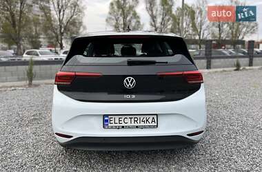Хэтчбек Volkswagen ID.3 2022 в 