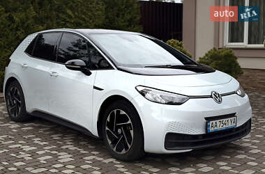 Хэтчбек Volkswagen ID.3 2022 в 