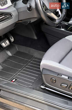 Хетчбек Volkswagen ID.3 2020 в 