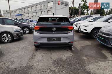 Хетчбек Volkswagen ID.3 2021 в 