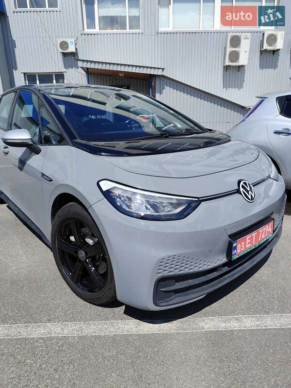Хэтчбек Volkswagen ID.3 2021 в Киеве